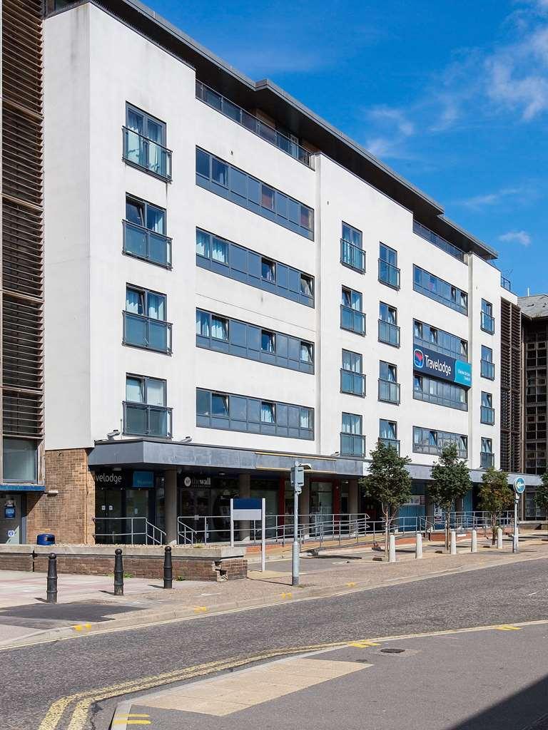 Travelodge Clacton On Sea Central Экстерьер фото